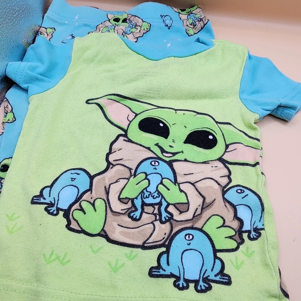 Star Wars Pajamas 2T Child Baby Yoda Mandalorian Pajama Set